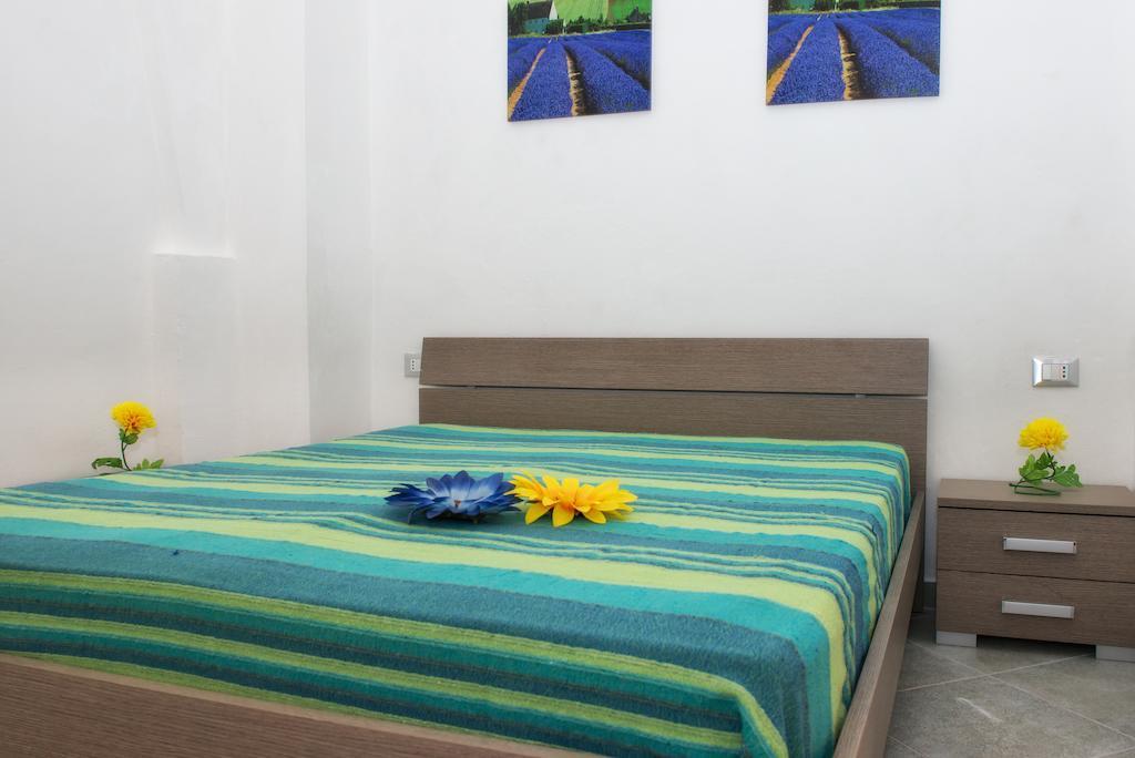 Casa Longo 2 Appartement Castellammare del Golfo Kamer foto